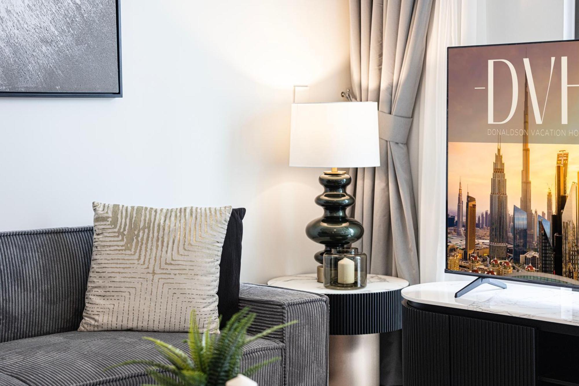 Burj Crown - Sky High Downtown Elegance Ocean View Mall Appartamento *